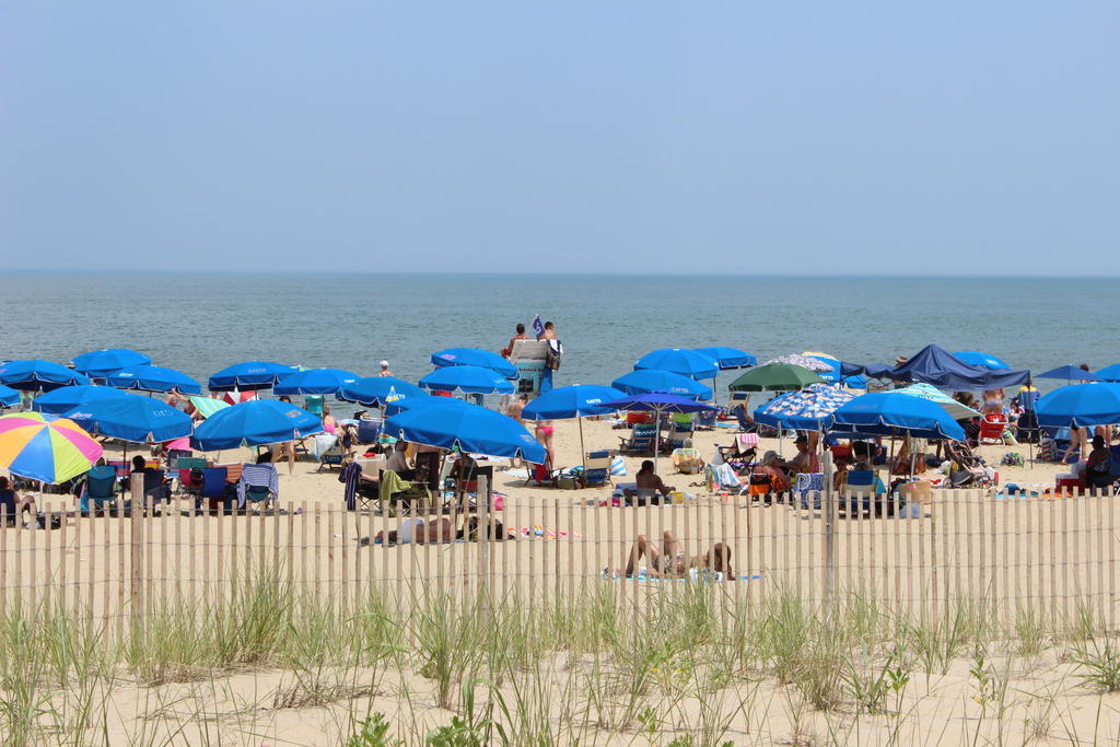 Oceanus Motel - Rehoboth Beach Bagian luar foto